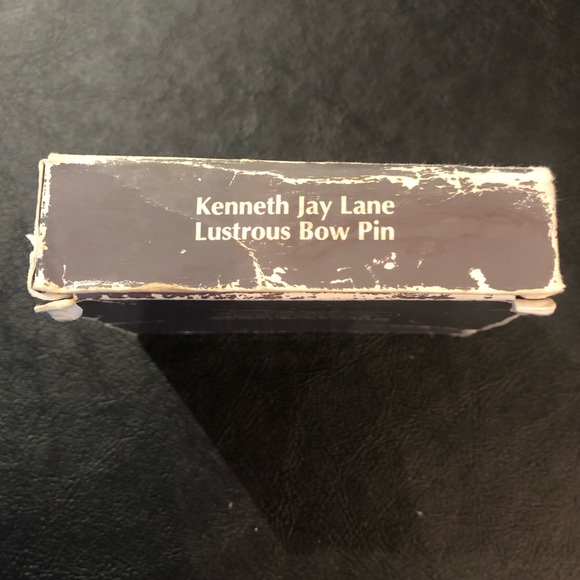 Rare vintage Kenneth Jay Lane Brooch! - Picture 4 of 5